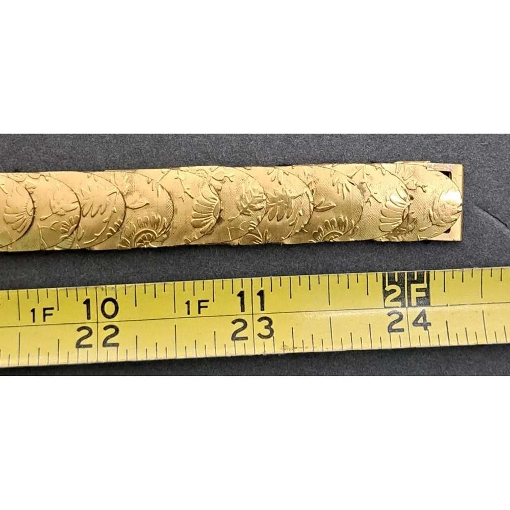 Vintage‎ Gold Metal Belt Womens S/M 24